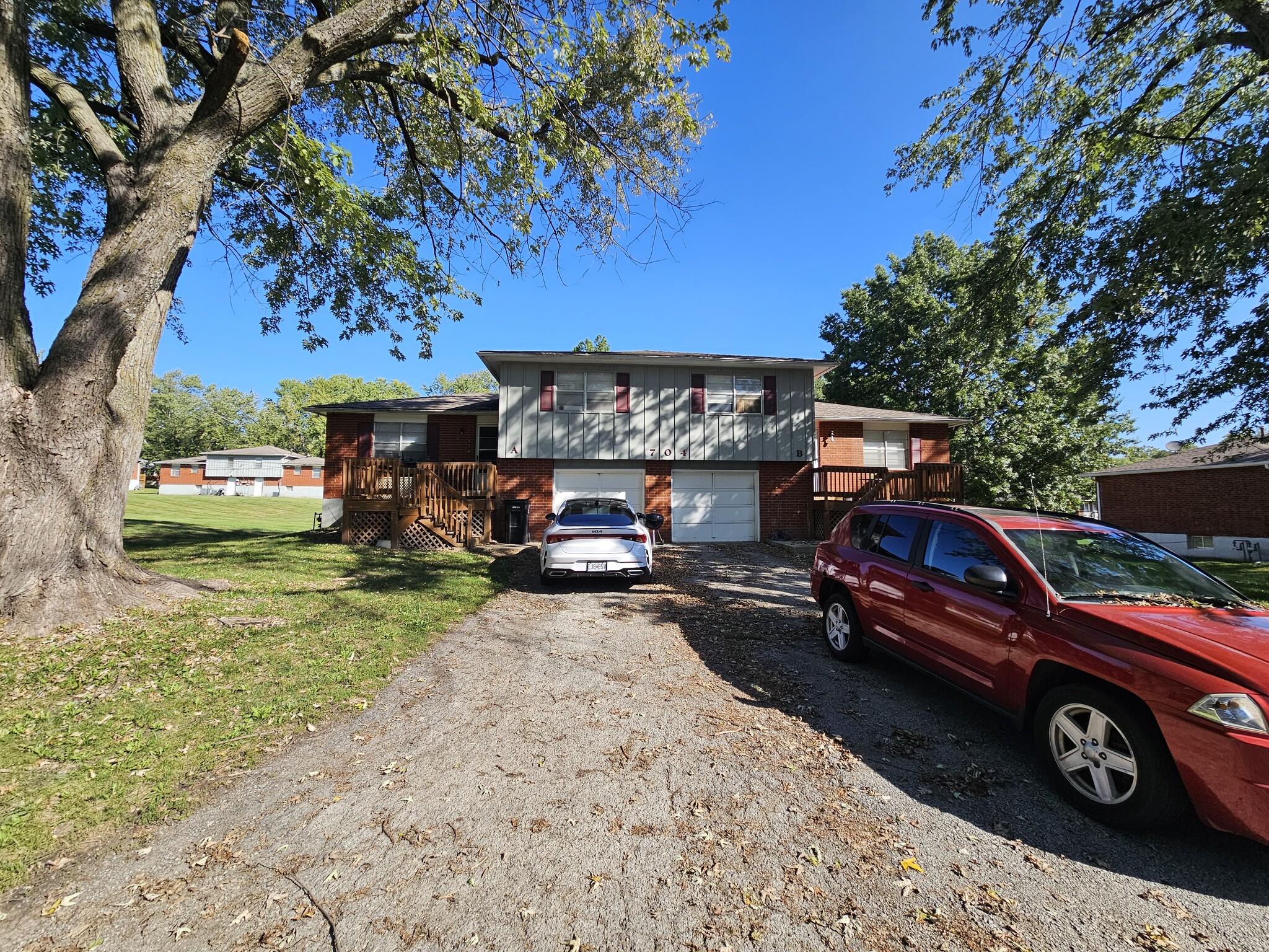 704 NE Hamel Pl, Lee's Summit, MO à vendre Photo principale- Image 1 de 2