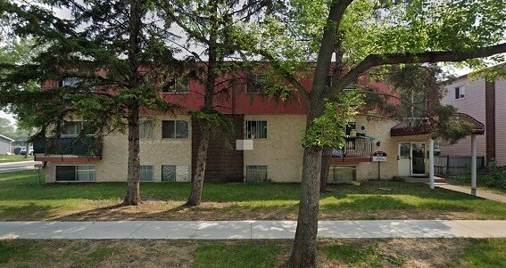 11845 89 St NW, Edmonton, AB à vendre Photo principale- Image 1 de 1