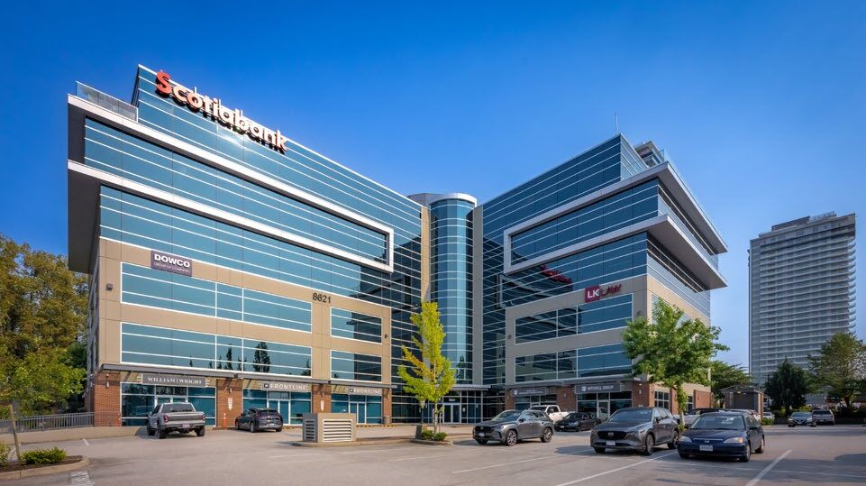 8700 200th St, Langley, BC à louer Photo du bâtiment- Image 1 de 4