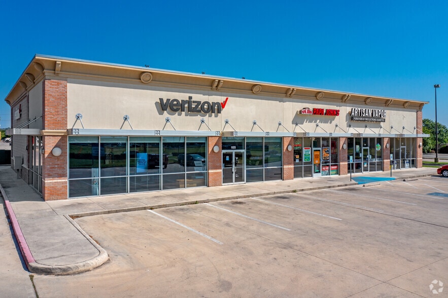 9123 N Loop 1604 W, San Antonio, TX for lease - Building Photo - Image 2 of 11