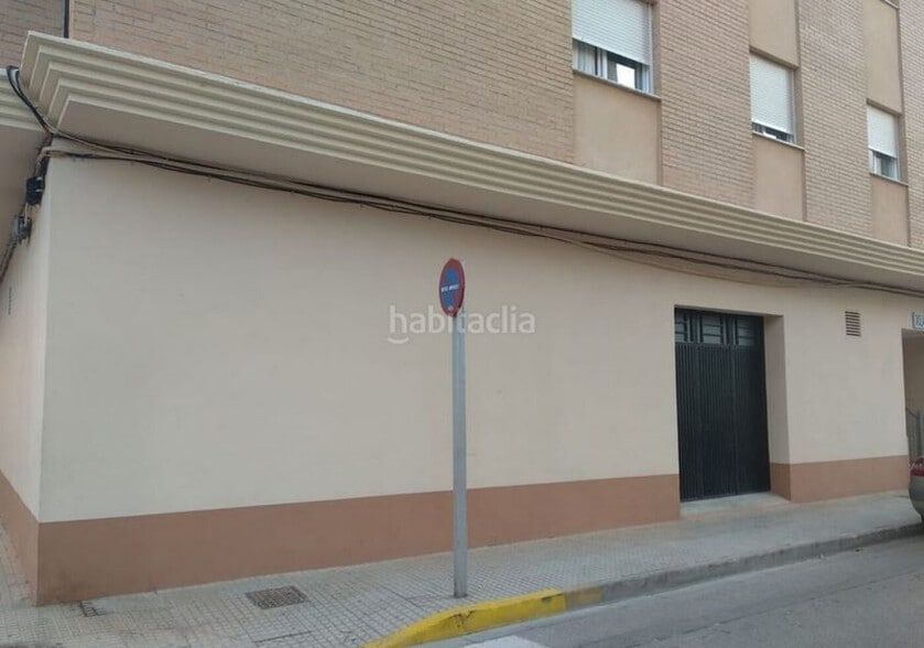 Carrer Xuquer, del, 11, Carlet, Valencia for sale - Building Photo - Image 2 of 16