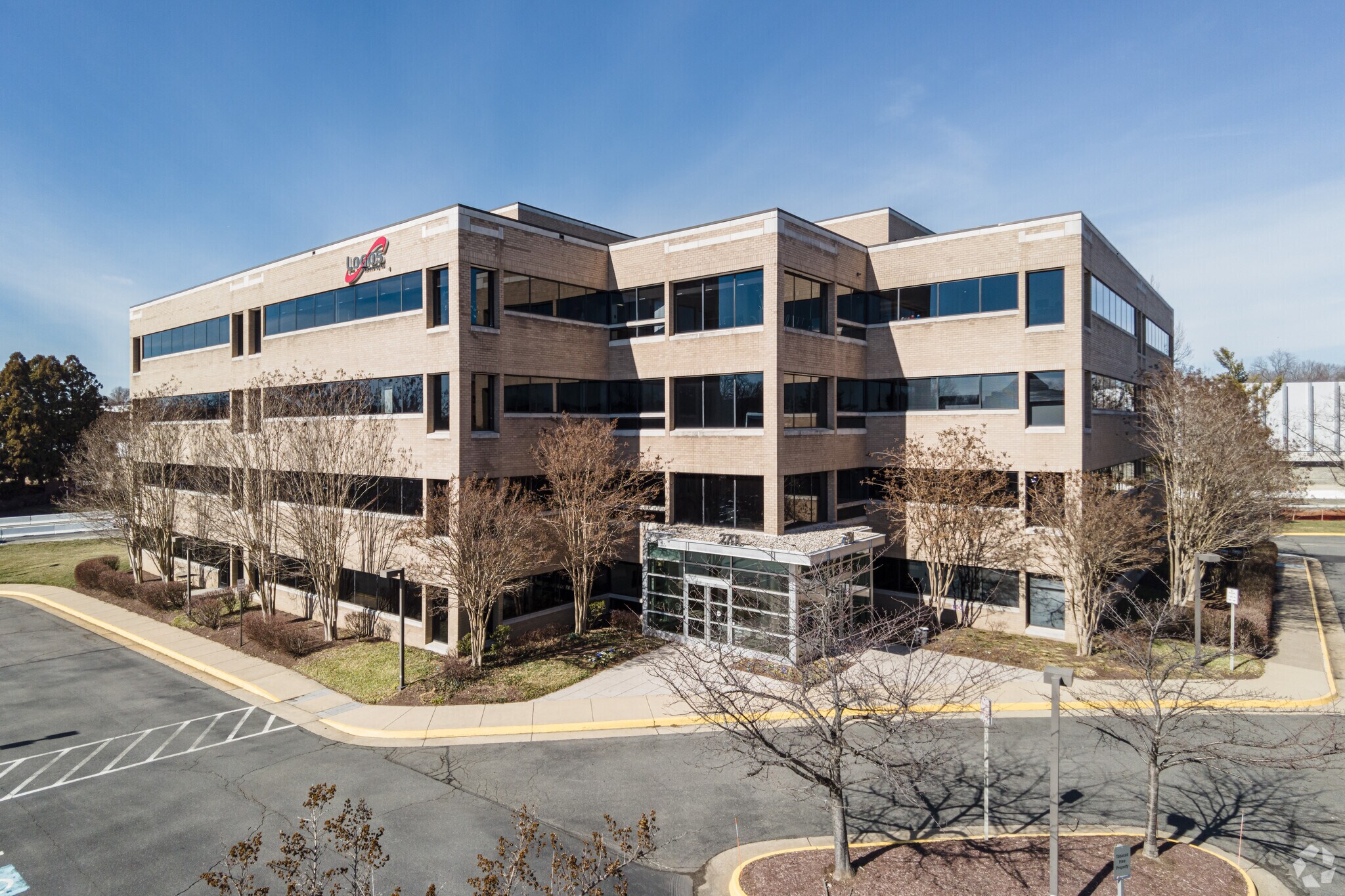 2751 Prosperity Ave, Merrifield, VA à louer Photo du bâtiment- Image 1 de 40