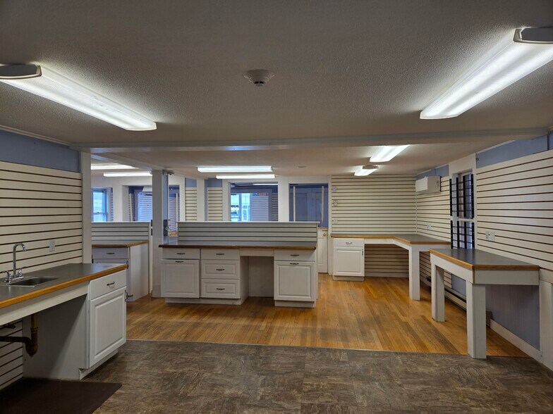 290 Main St, Athol, MA for sale - Building Photo - Image 3 of 6