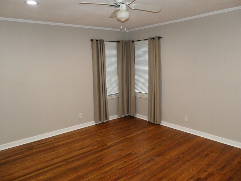 7601 Park Place Blvd, Houston, TX à vendre - Photo du bâtiment - Image 3 de 7