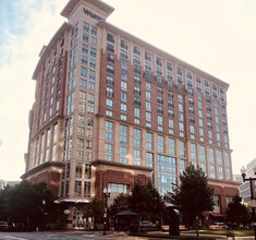 400 Courthouse Sq, Alexandria, VA for lease Building Photo- Image 2 of 7