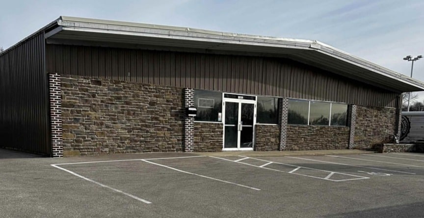 43 S Stoughton Rd, Madison, WI for lease - Building Photo - Image 1 of 2