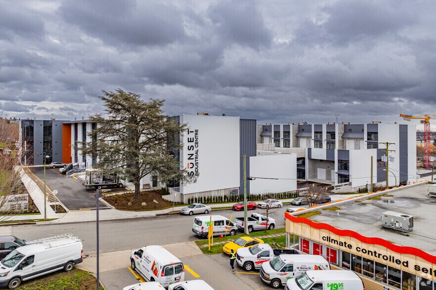 8210-8220 Ross St, Vancouver, BC à vendre - Photo du bâtiment - Image 1 de 3