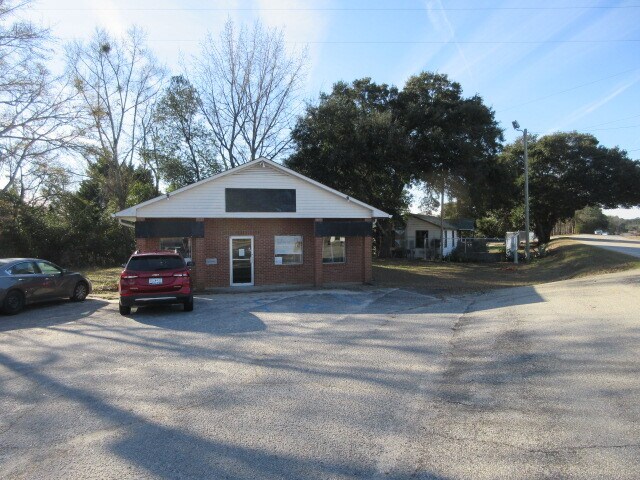 1785 Peach Orchard Rd, Sumter, SC à vendre - Photo du bâtiment - Image 2 de 5