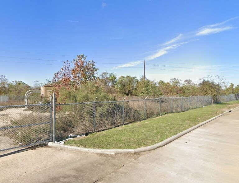 1040 Schlipf Rd, Katy, TX for sale - Primary Photo - Image 2 of 2