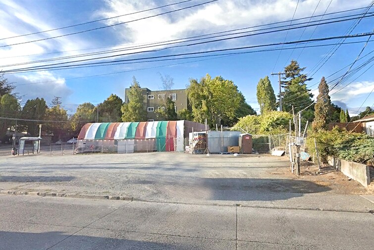 9050 35th Ave SW, Seattle, WA à vendre Photo du bâtiment- Image 1 de 7