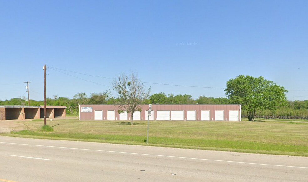 200 M.L.K. Jr. Hwy Hwy, Mexia, TX à vendre - Photo du bâtiment - Image 2 de 2