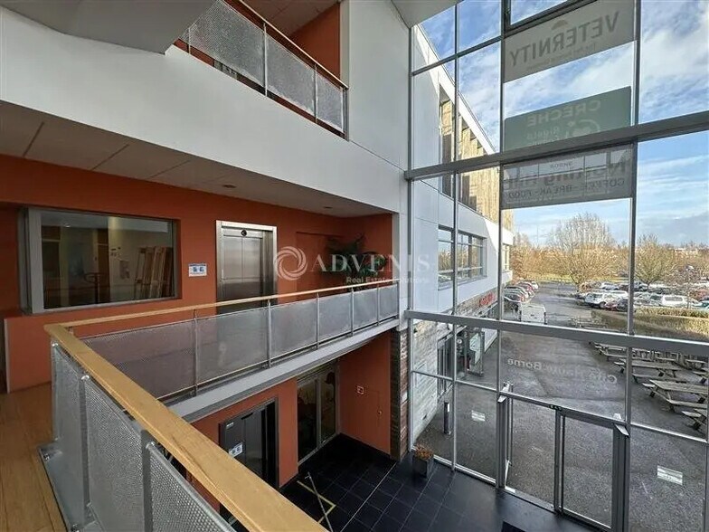 Bureau dans VILLENEUVE-D'ASCQ à louer - Photo intérieure - Image 2 de 7