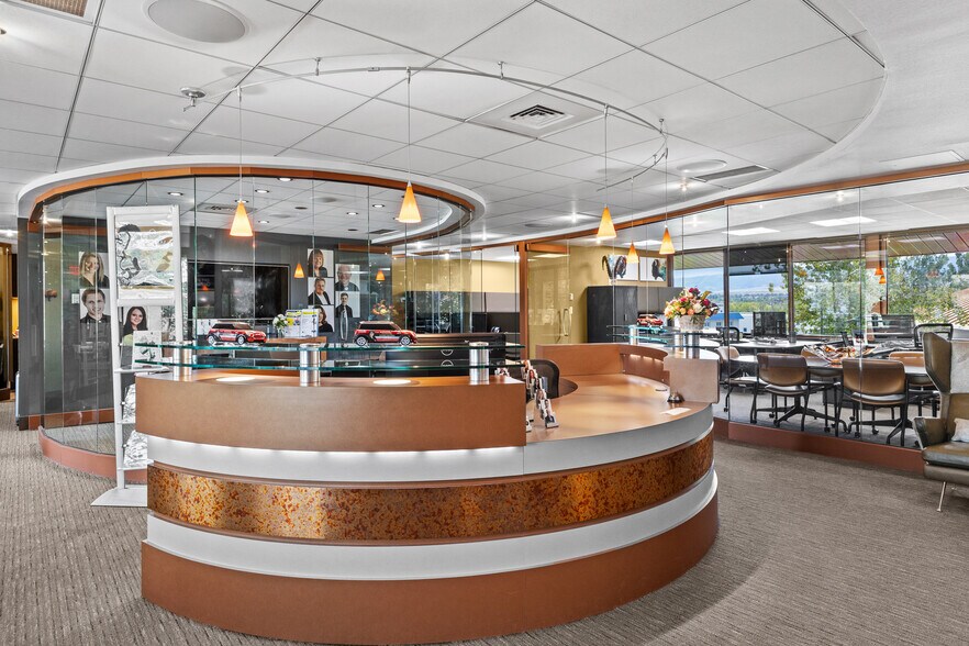 550 N Poplar St, Casper, WY à louer - Photo du bâtiment - Image 2 de 38