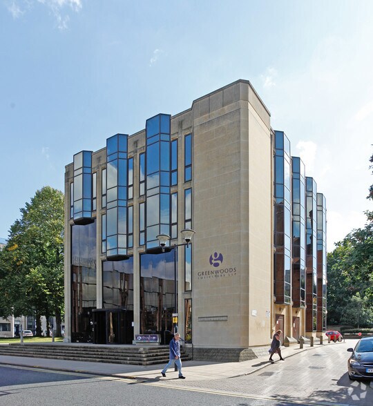 Northminster, Peterborough à vendre - Photo du bâtiment - Image 3 de 4