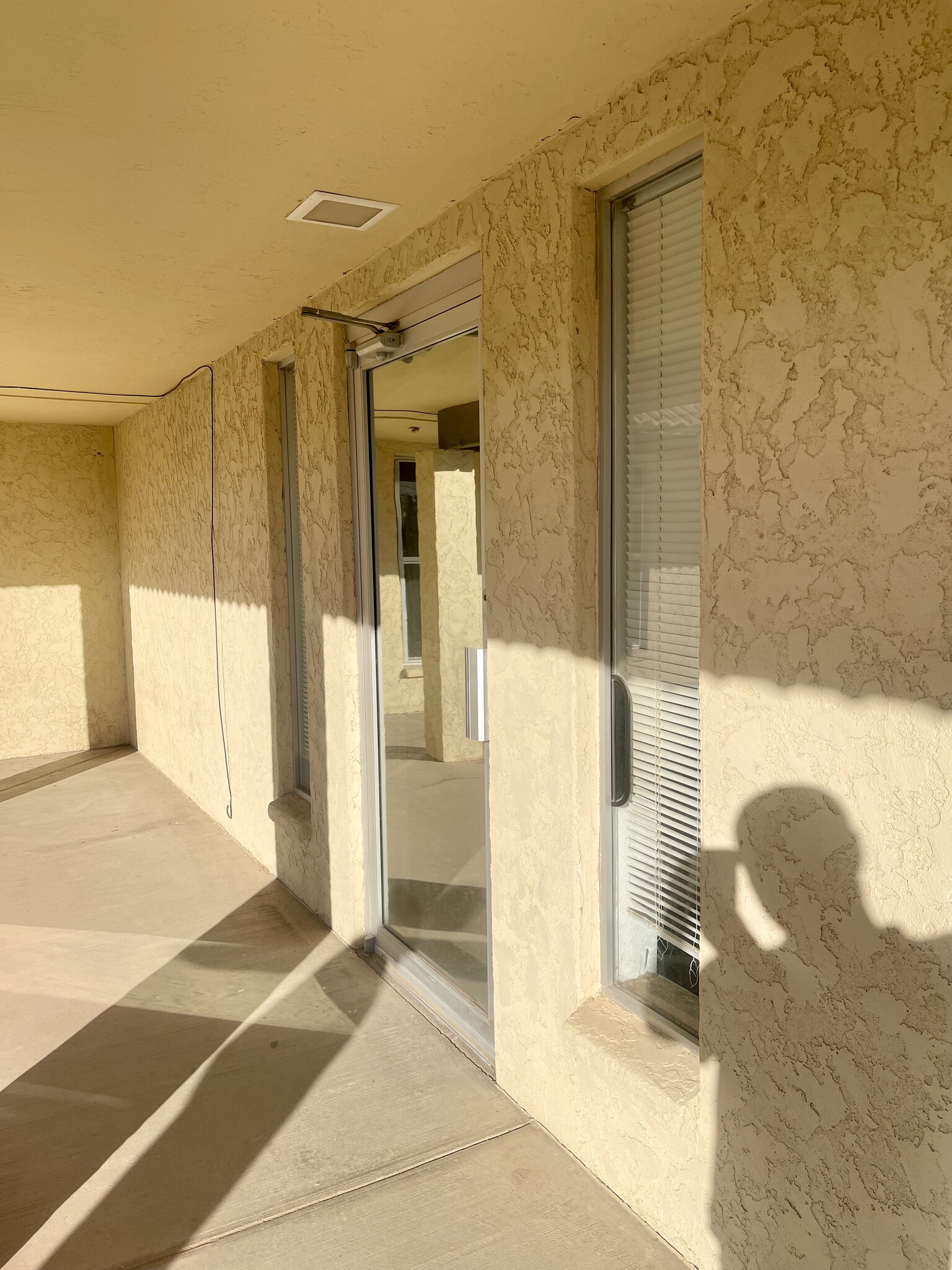 122 E Cottonwood Ln, Casa Grande, AZ à louer Photo du bâtiment- Image 1 de 9