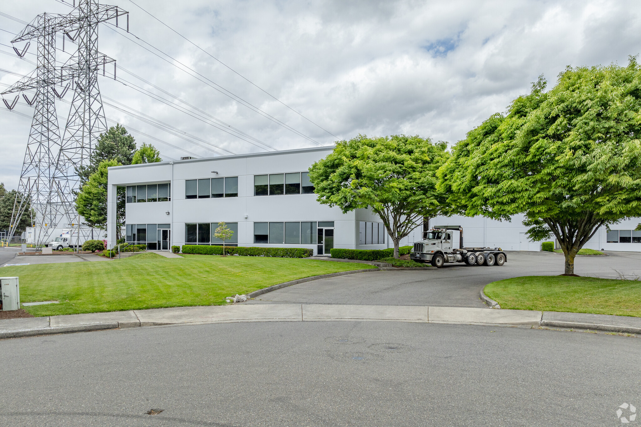 1221 29th St NW, Auburn, WA à vendre Photo principale- Image 1 de 1