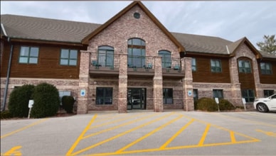 1035 W Glen Oaks Ln, Mequon, WI for lease - Commercial Listing Video 