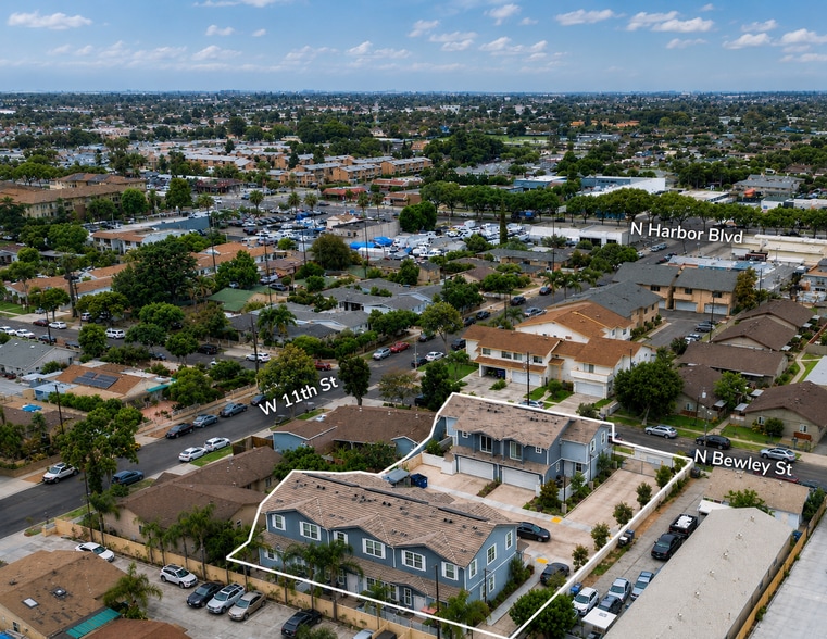1113 N Bewley St, Santa Ana, CA for sale - Building Photo - Image 2 of 13