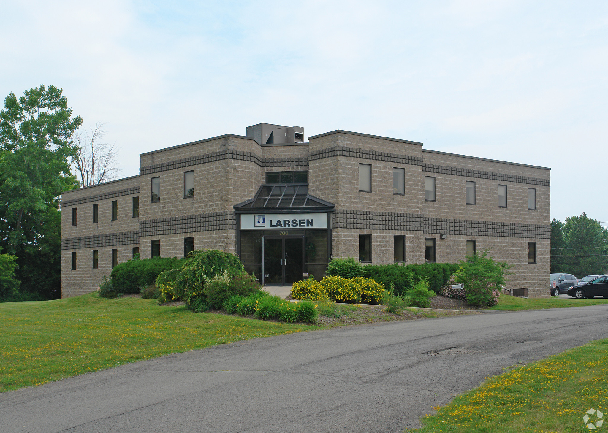 700 W Metro Park, Rochester, NY à louer Photo principale- Image 1 de 17