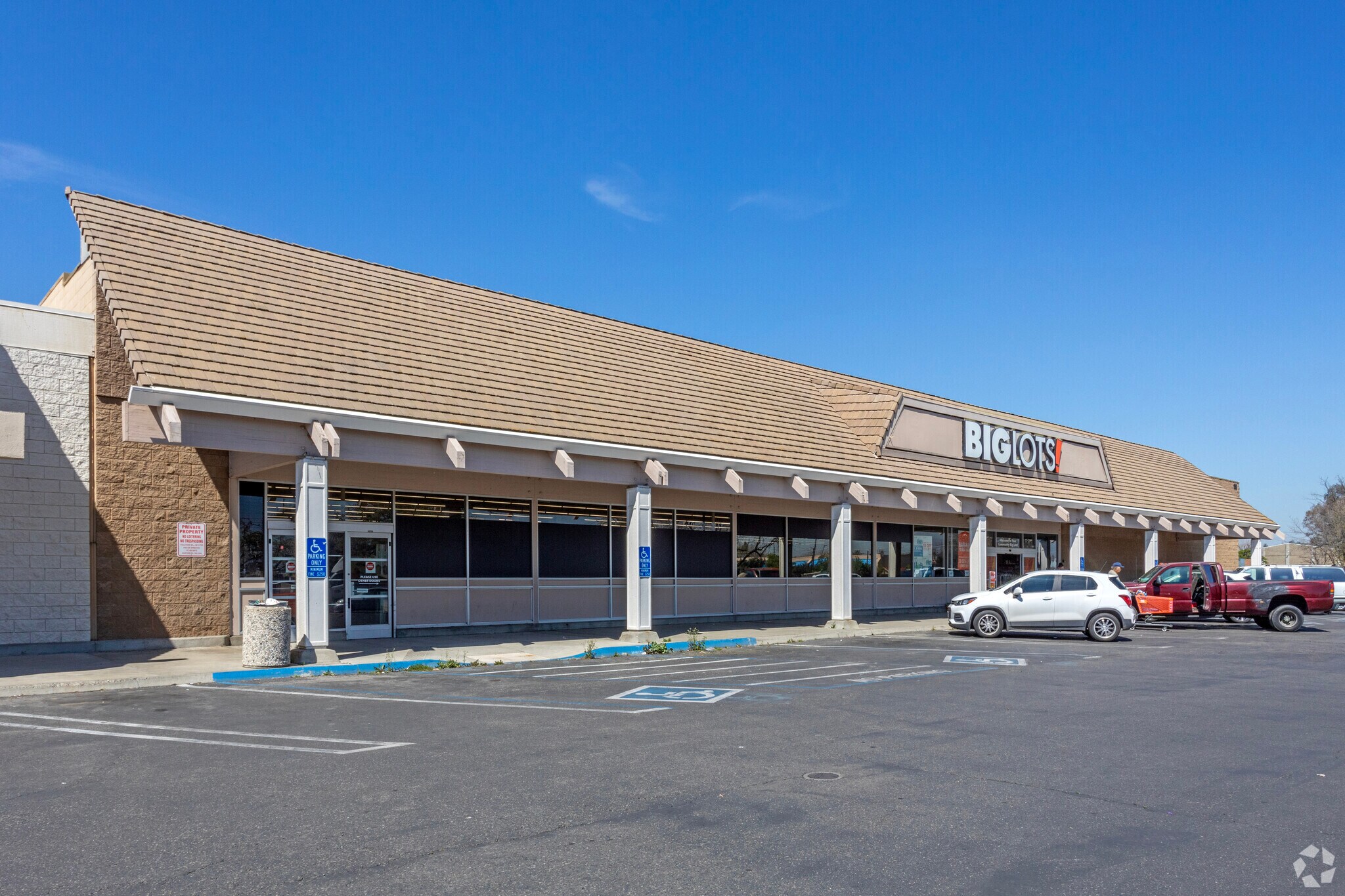150 S 11th Ave, Hanford, CA for lease Primary Photo- Image 1 of 6