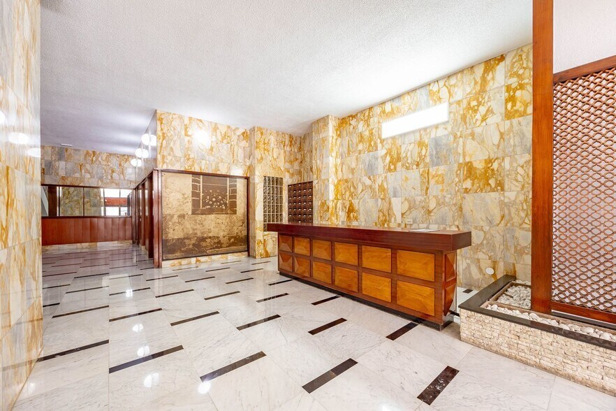 Avenida Primero de Mayo, 33, Las Palmas de Gran Canaria, Las Palmas à vendre - Photo du bâtiment - Image 3 de 29