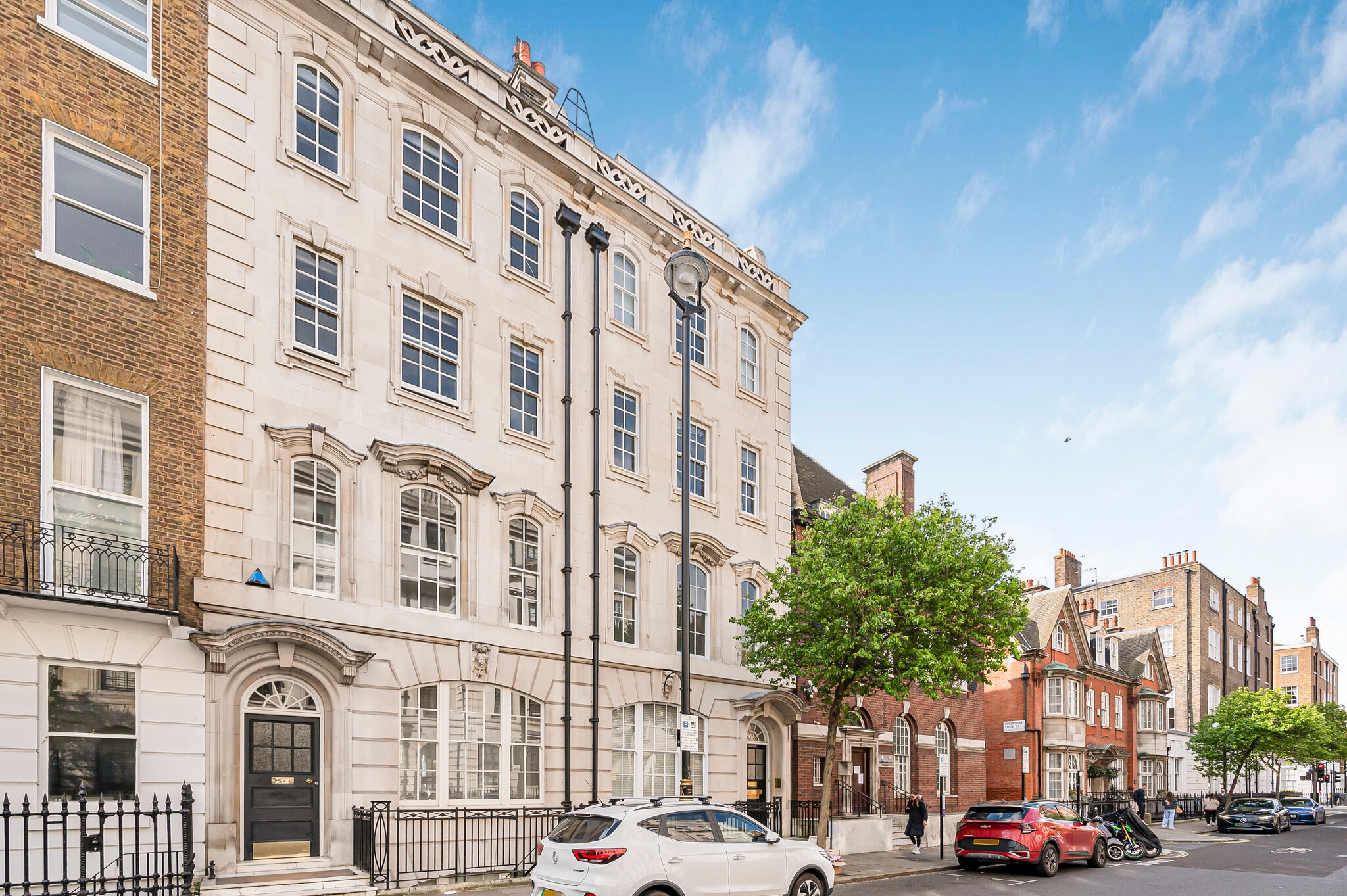 41 Devonshire St, London for lease Primary Photo- Image 1 of 12