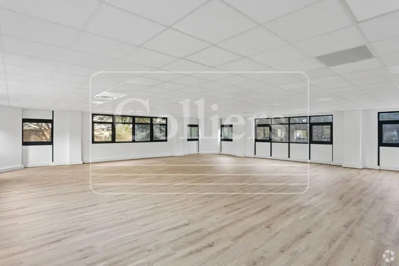 9 Parc du Golf, Aix-en-Provence à louer Photo intérieure- Image 1 de 8