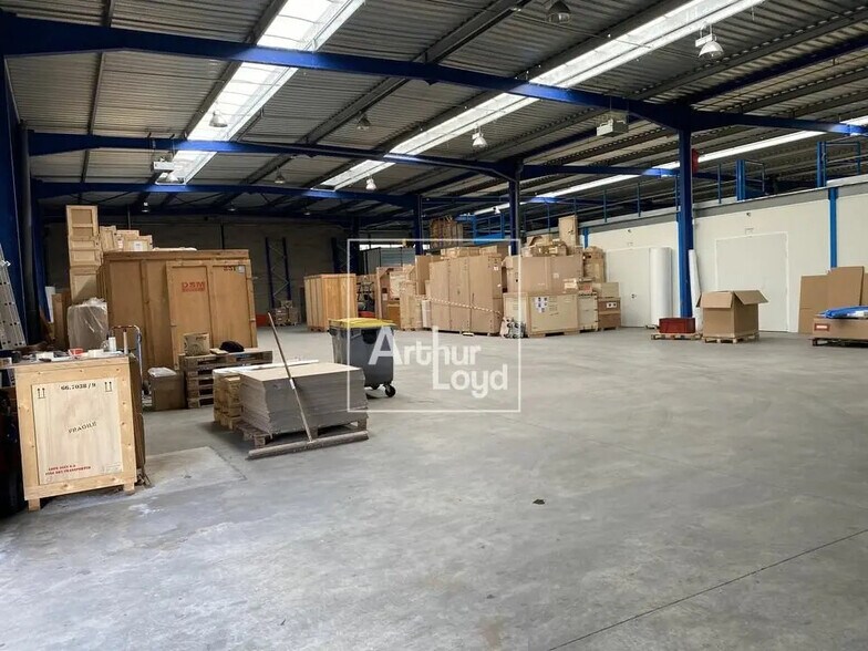 Local d'activités dans Champcueil à vendre - Photo du bâtiment - Image 2 de 10