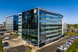 Plus de détails pour 5005 Boul Lapinière, Brossard, QC - Bureau à louer