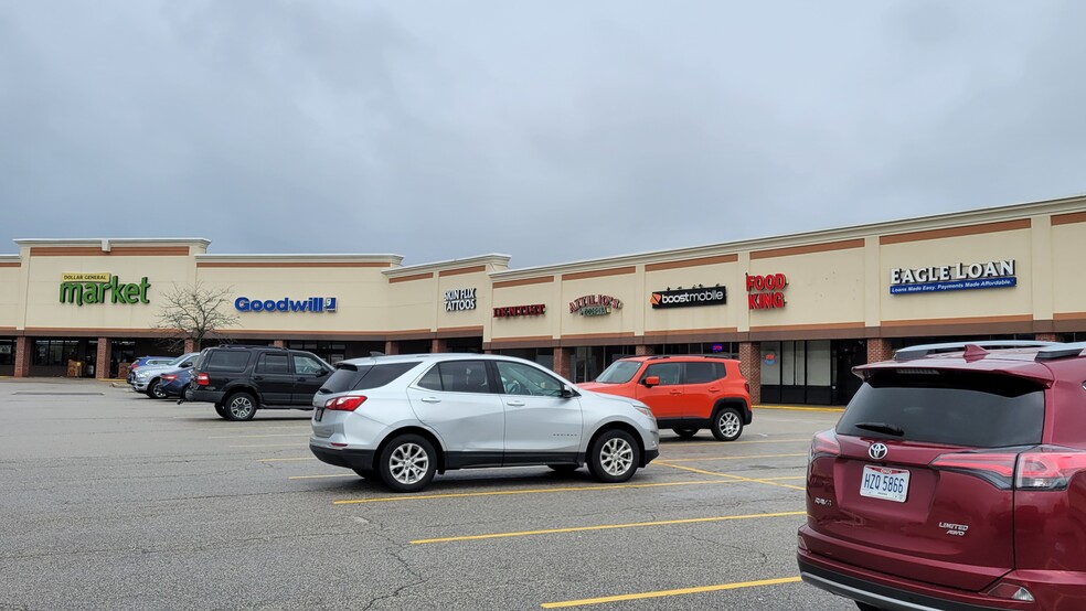 1733 Pearl Rd, Brunswick, OH for lease - Building Photo - Image 3 of 17