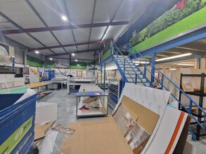 Unit 11, Avon Industrial Estate, Rugby for lease Interior Photo- Image 2 of 5