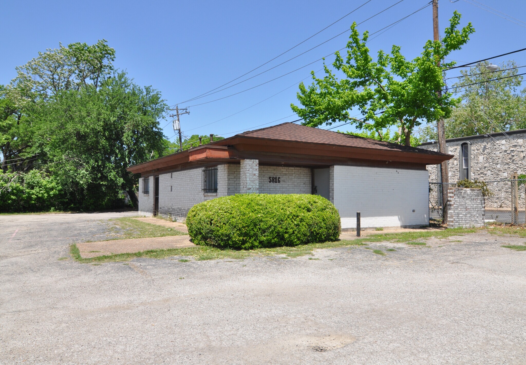 5816 Berkman Dr, Austin, TX à louer Photo du bâtiment- Image 1 de 7