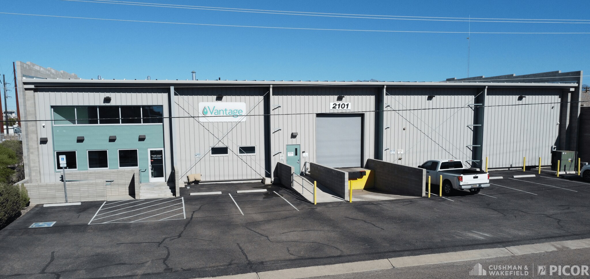 2101 E Beverly Dr, Tucson, AZ à louer Photo principale- Image 1 de 10