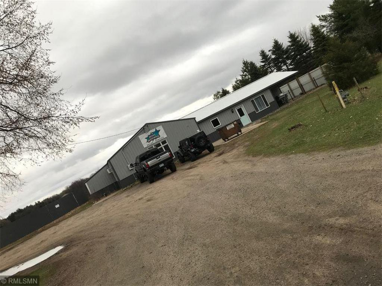 21590 Grouse Rd, Little Falls, MN à vendre - Photo principale - Image 1 de 1