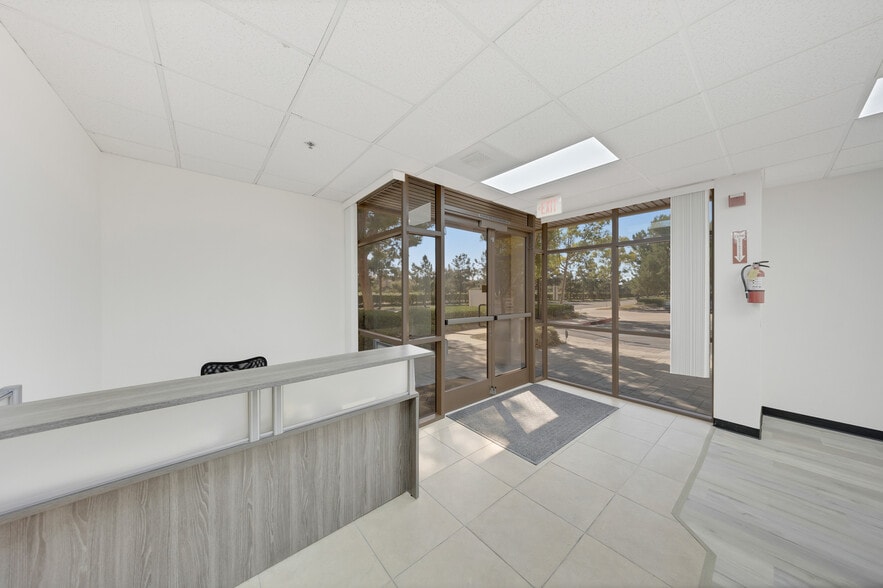67 Peters Canyon Rd, Irvine, CA for lease - Building Photo - Image 2 of 22