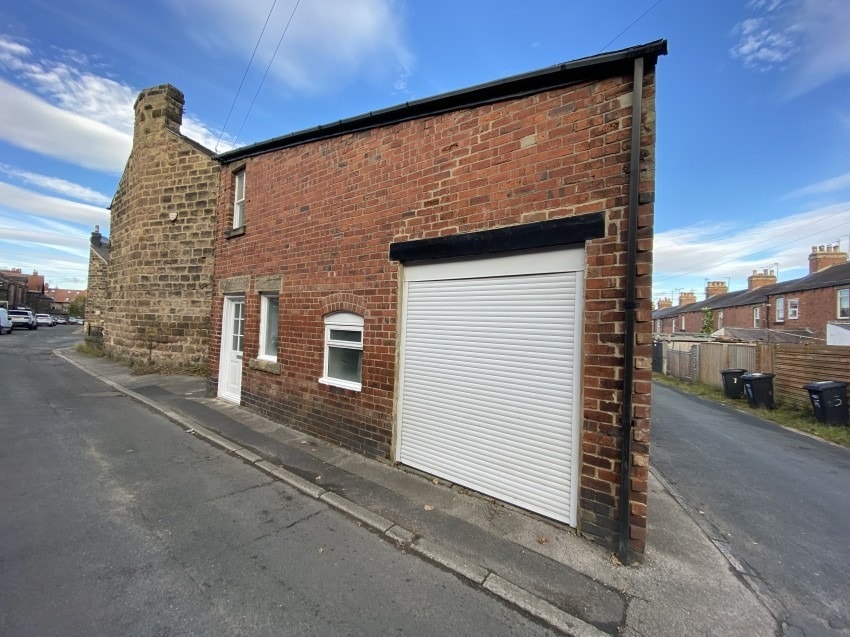 2A Regent Ter, Harrogate for lease Building Photo- Image 1 of 3