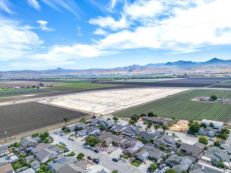 421 S Chappell Rd, Hollister, CA à vendre - Aérien - Image 2 de 4