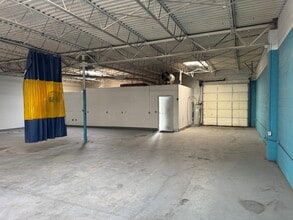 5320 Wells Park Rd, West Jordan, UT for lease Interior Photo- Image 2 of 2