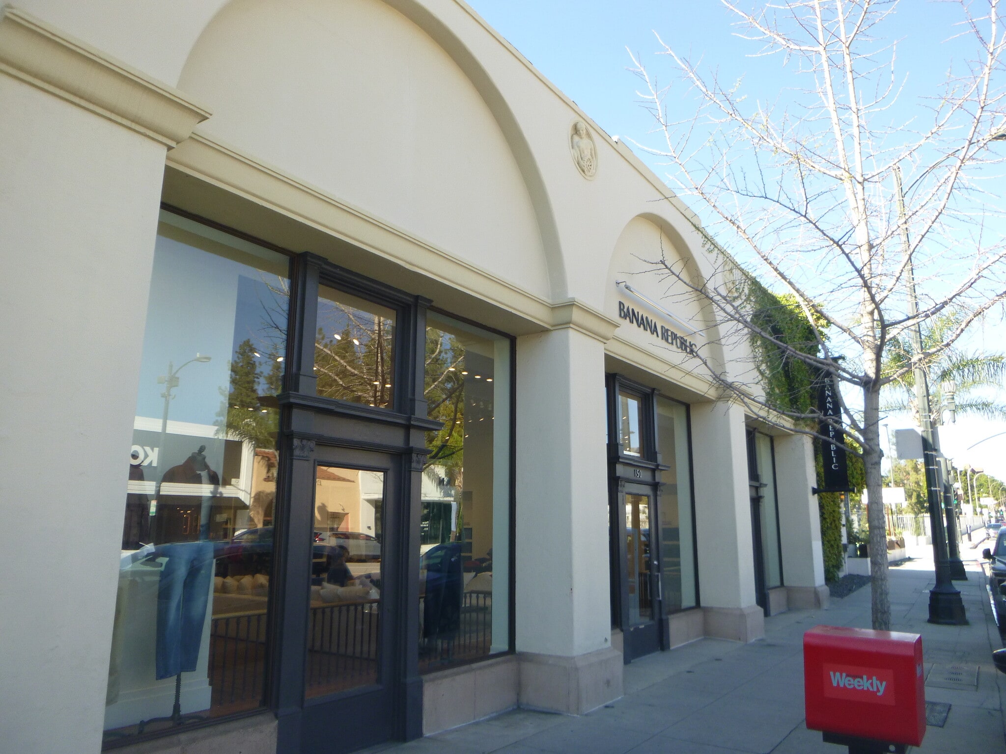 148-154 W Colorado Blvd, Pasadena, CA for lease Primary Photo- Image 1 of 5