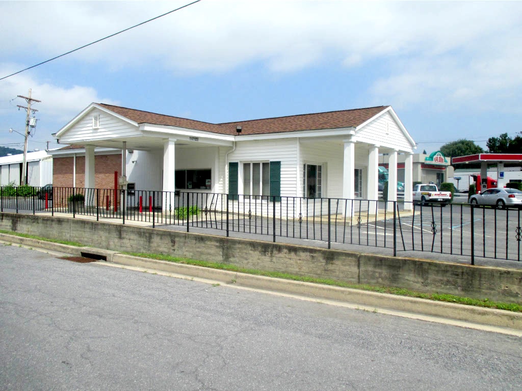 155 N Richard St, Bedford, PA for lease Primary Photo- Image 1 of 9