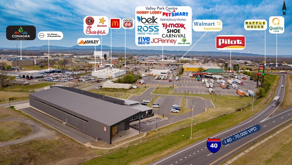 340 N Shamrock Blvd, Russellville, AR à vendre - Photo du bâtiment - Image 2 de 14