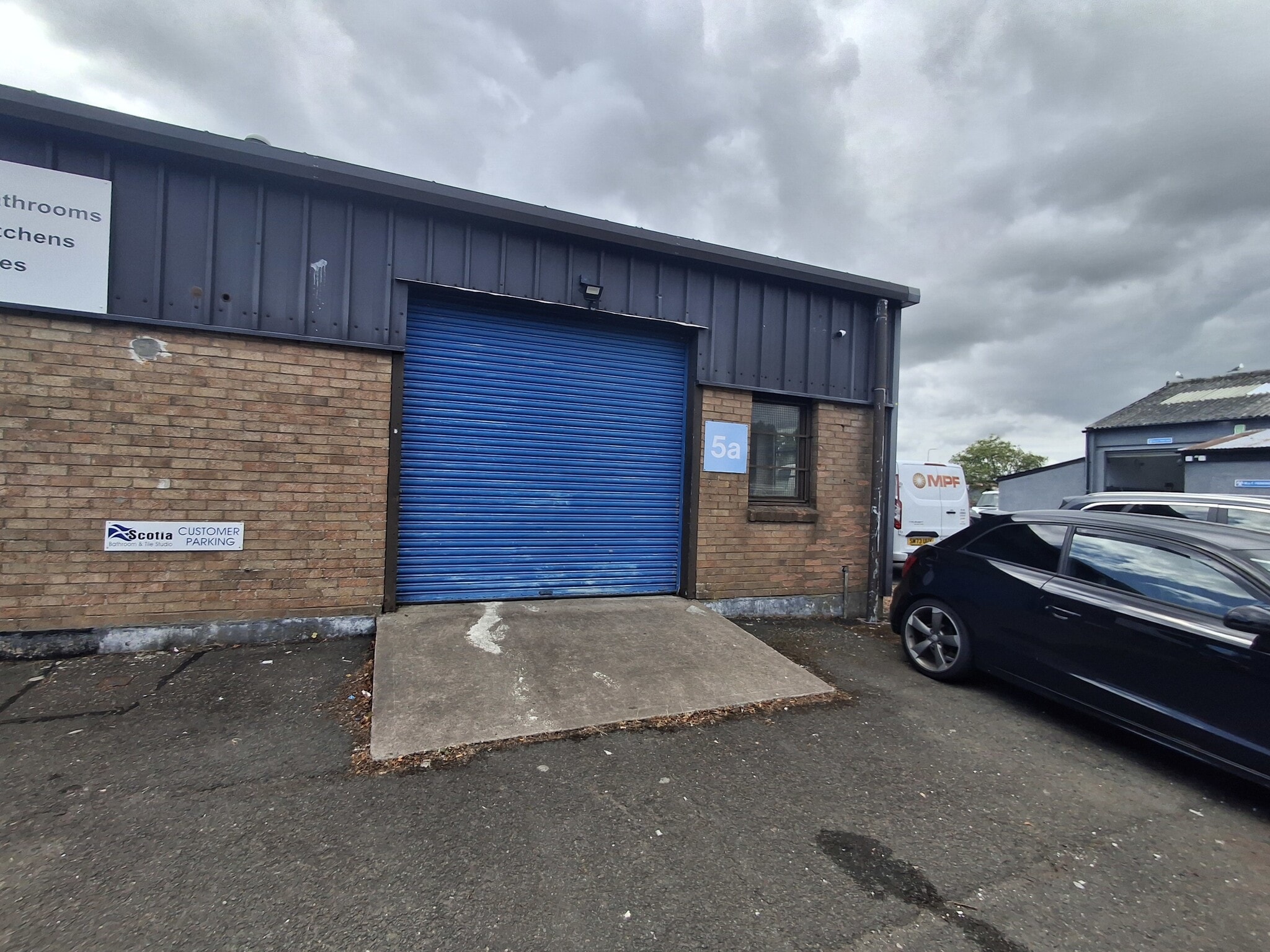 23 Dickson Ct, Dunfermline for lease Building Photo- Image 1 of 2