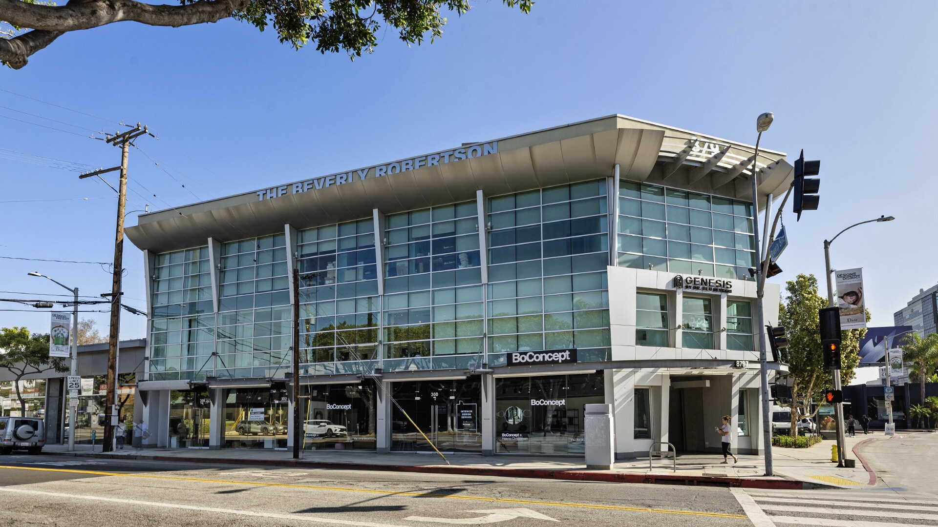 300-306 N Robertson Blvd, Los Angeles, CA for lease Building Photo- Image 1 of 9