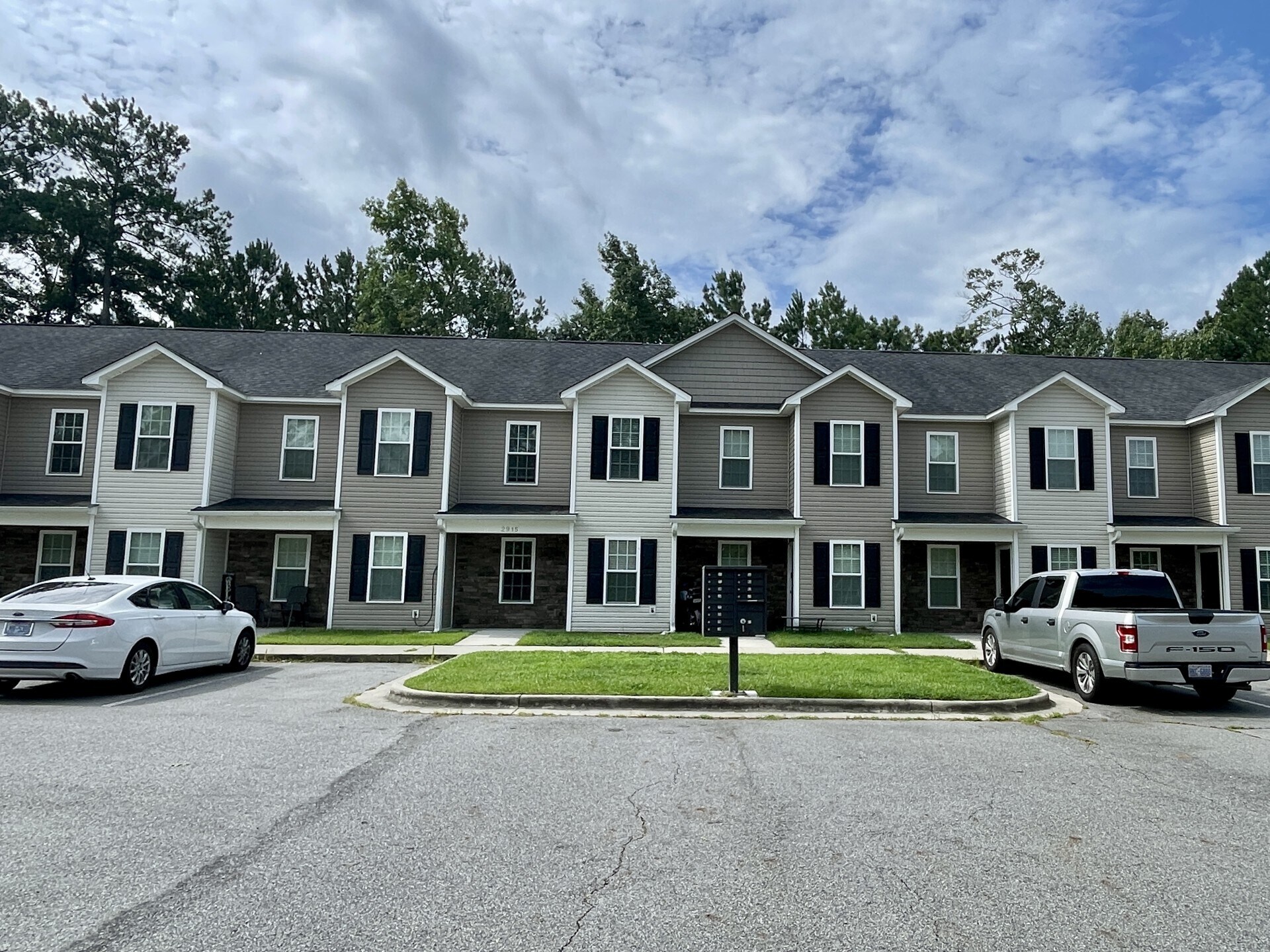 2915 Macgregor Downs Rd, Greenville, NC à vendre Photo principale- Image 1 de 5