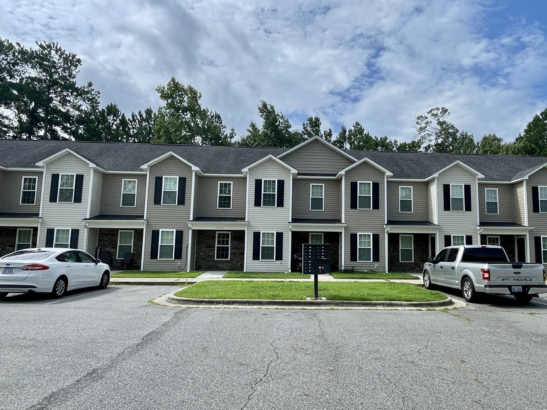2915 Macgregor Downs Rd, Greenville, NC for sale Primary Photo- Image 1 of 5