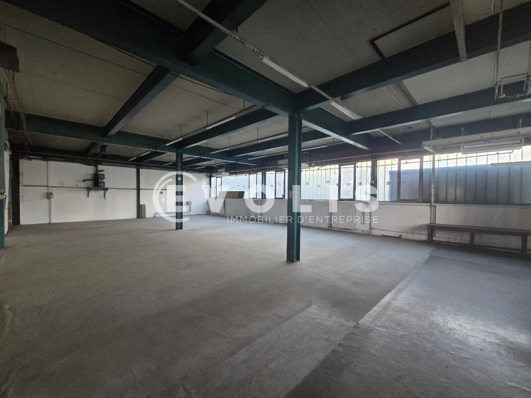 Flex in Ris Orangis for lease Interior Photo- Image 1 of 20
