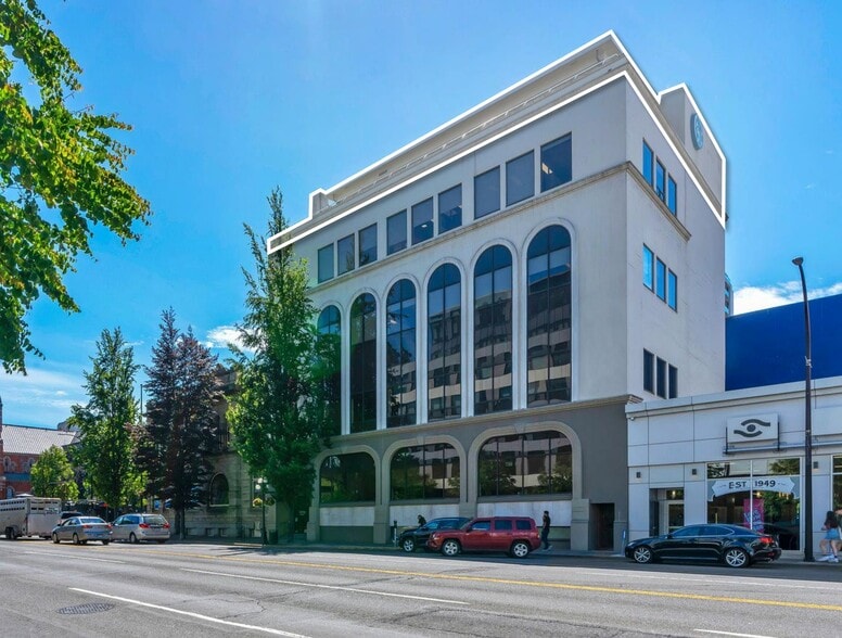 1312 Blanshard St, Victoria, BC for lease - Building Photo - Image 2 of 3