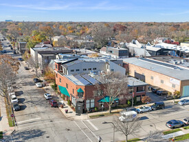 1601-1607 Simpson St - Loft