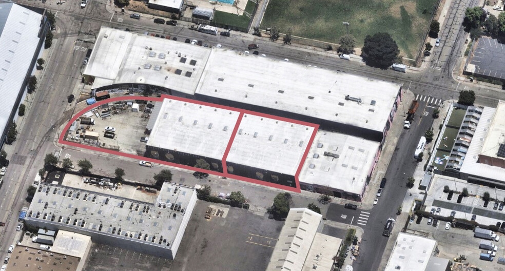 1600-1700 Kirkham St, Oakland, CA for lease - Building Photo - Image 1 of 3