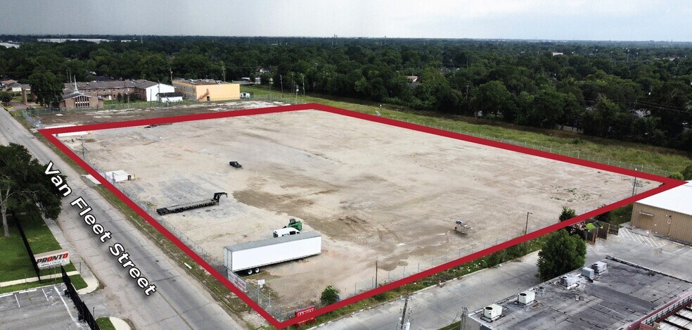 7425 Martin Luther King Blvd, Houston, TX à louer - Photo du bâtiment - Image 1 de 1